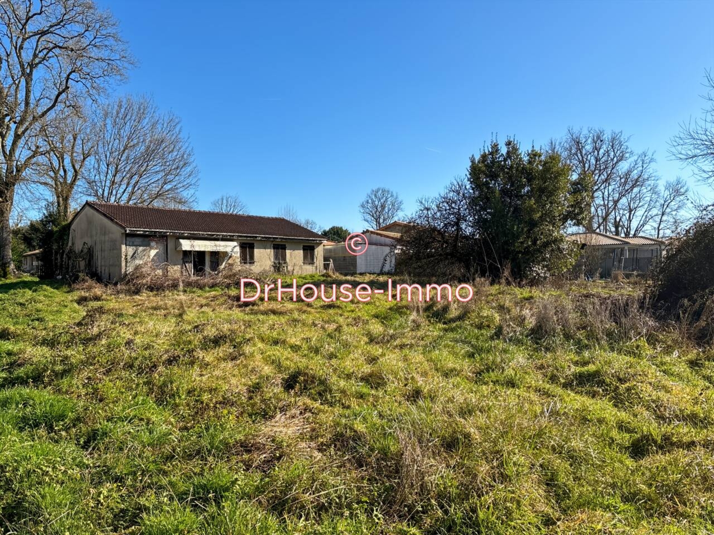 Maison 6 pièces de 120 m² - Gauriaguet (33240)