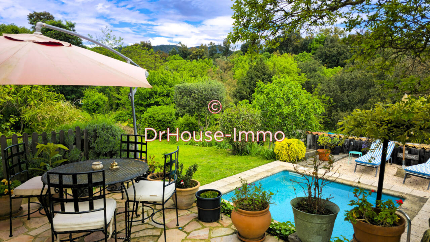 Maison 5 pièces de 149 m² - Adrets-de-l'Estérel (83600)