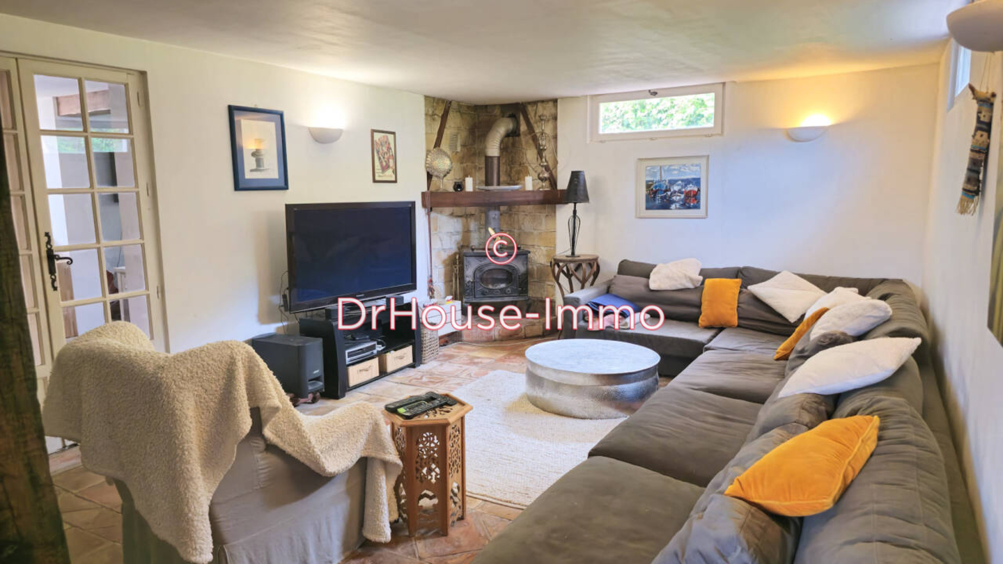 Maison 5 pièces de 149 m² - Adrets-de-l'Estérel (83600)