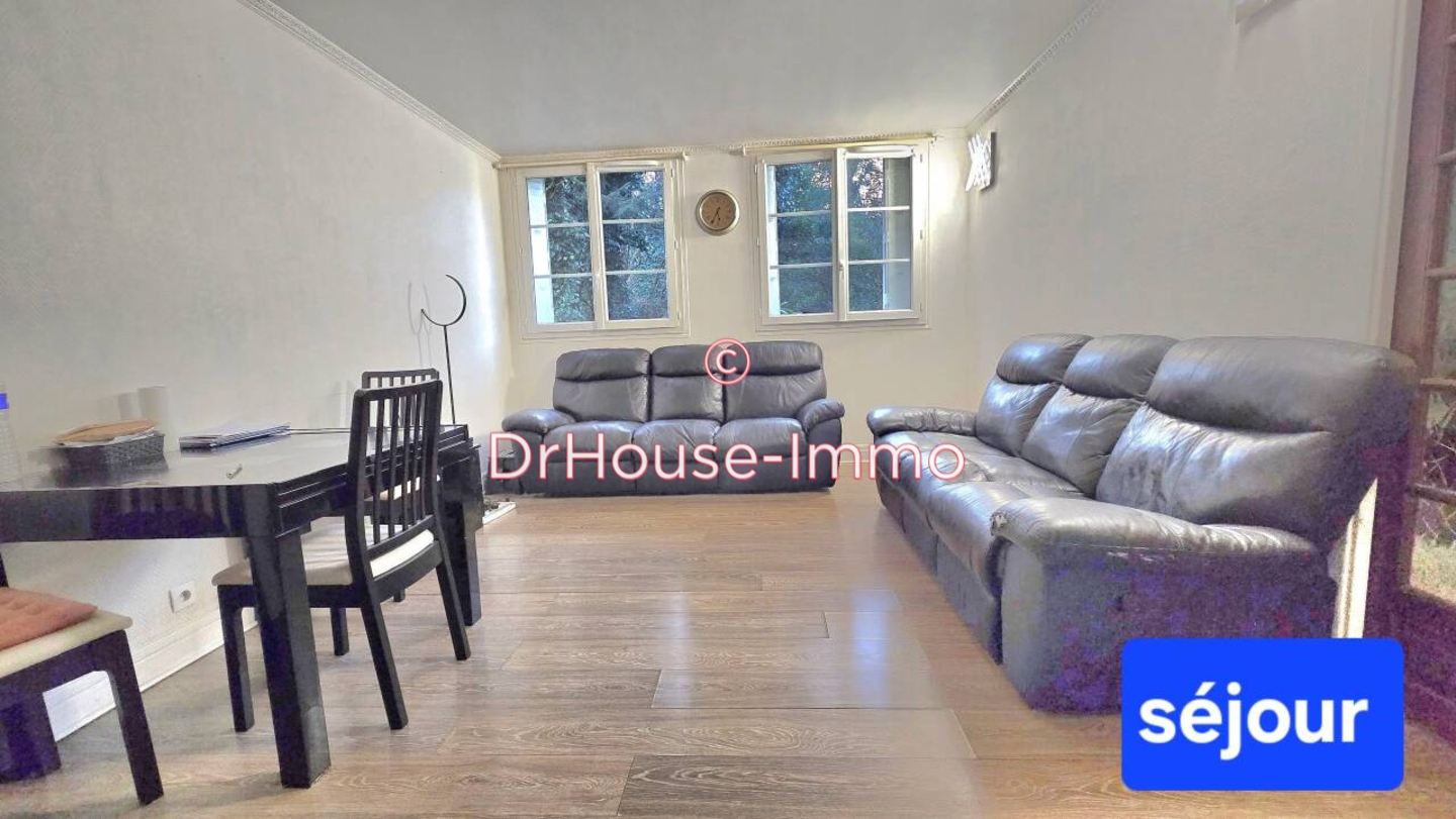 Appartement 3 pièces de 57 m² - Colombes (92700)