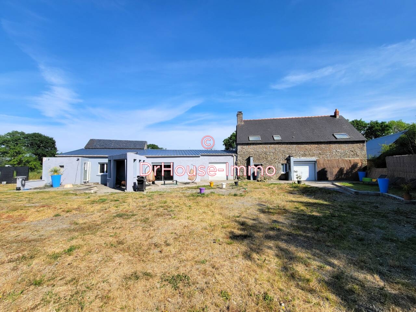 Maison 7 pièces de 298 m² - Baguer-Morvan (35120)