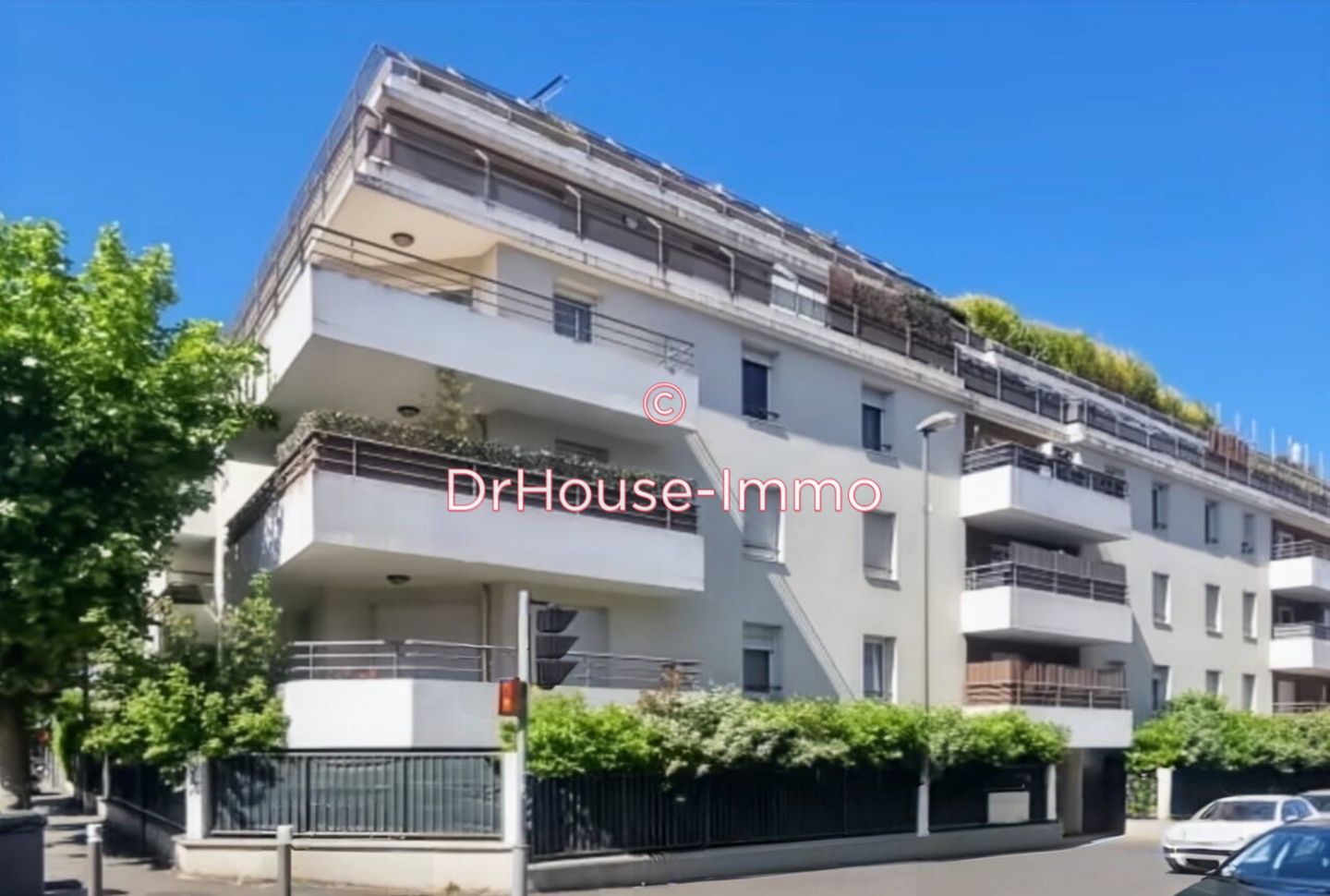 Appartement 3 pièces de 64 m² - Rosny-sous-Bois (93110)