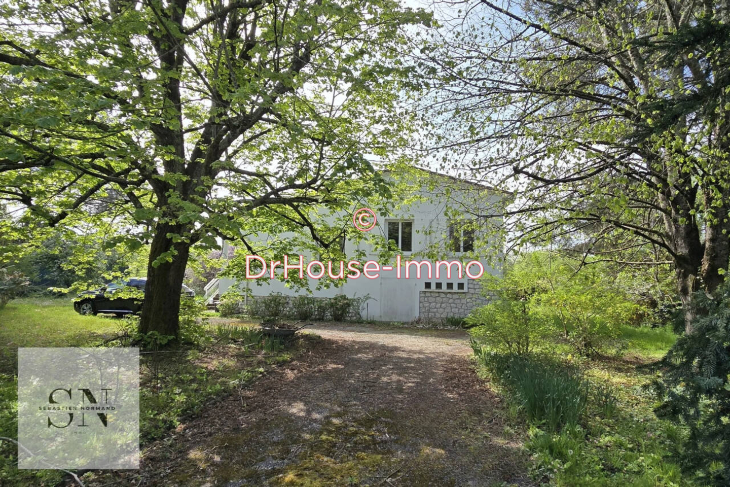 Maison 8 pièces de 140 m² - Le Temple-sur-Lot (47110)