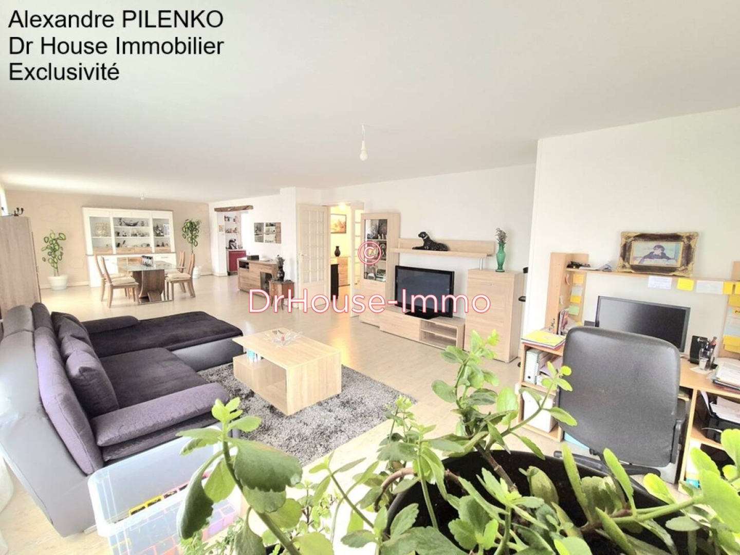 Appartement 4 pièces de 120 m² - Saint-Loup-de-Varennes (71240)