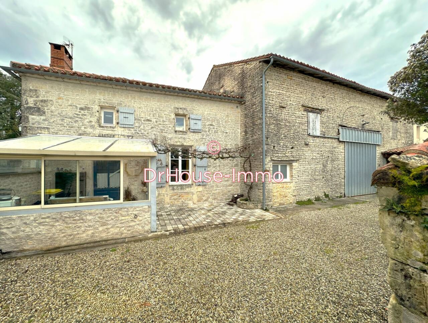 Maison 4 pièces de 93 m² - Nanclars (16230)