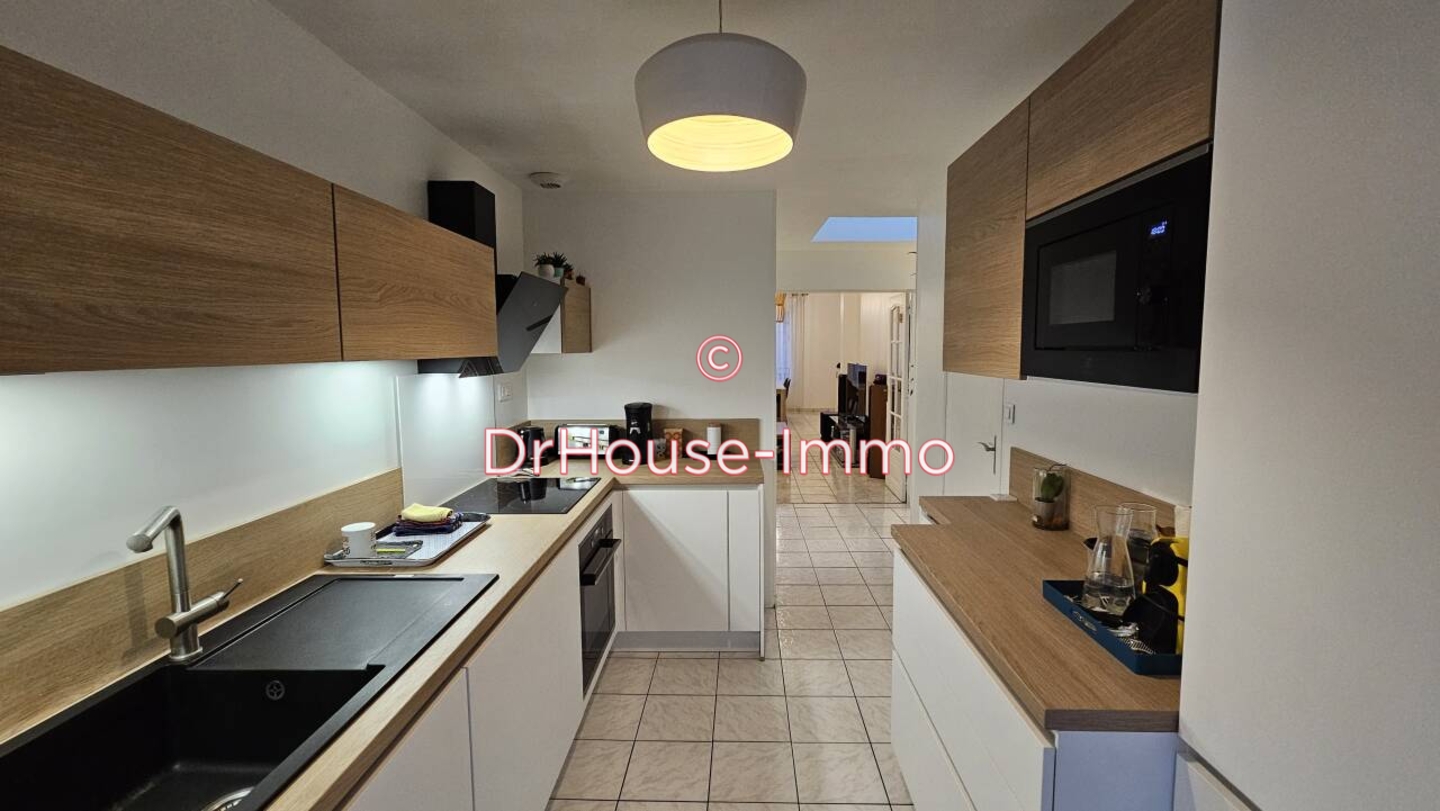 Maison 4 pièces de 100 m² - Le Mans (72100)