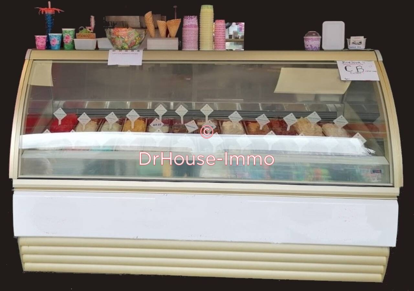 Commerce de 40 m² - Cap d'Agde (34300)