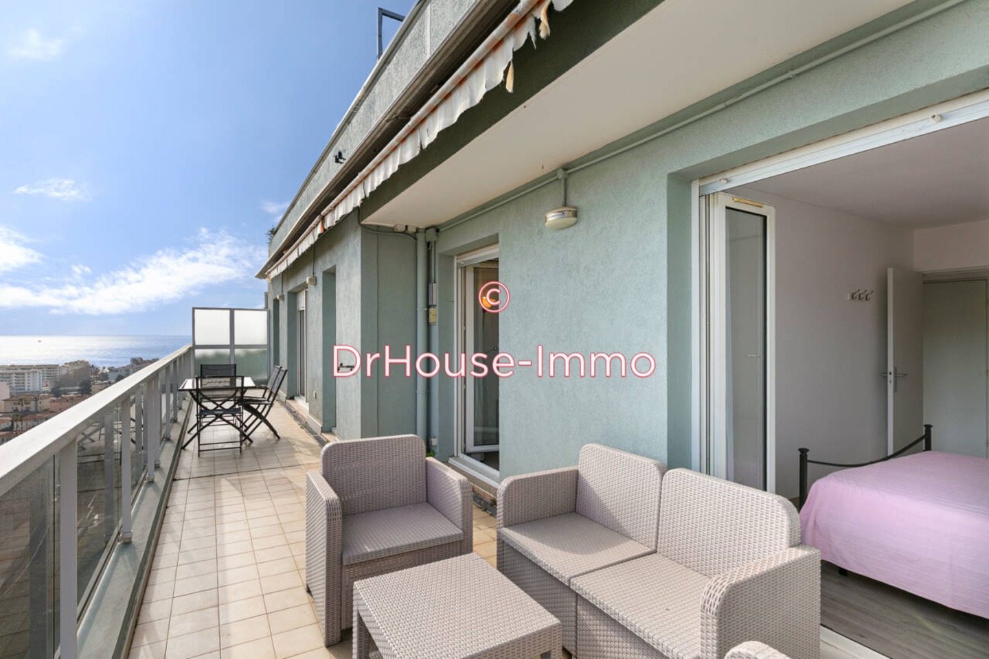 Appartement 4 pièces de 83 m² - Nice (06200)