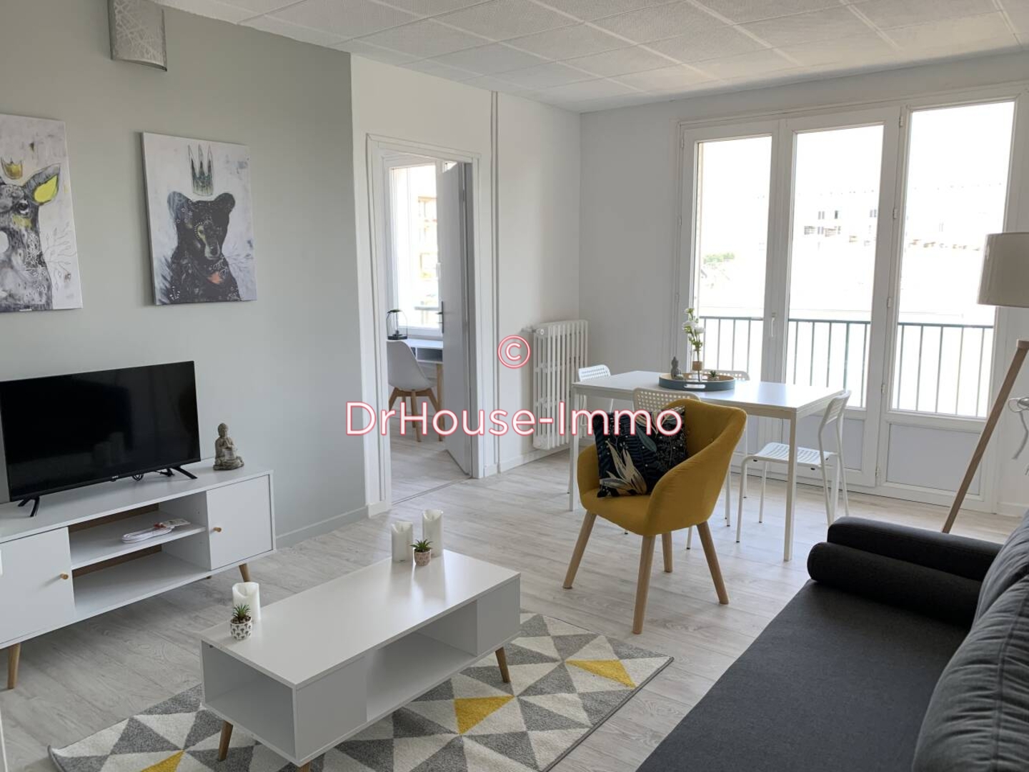 Appartement 5 pièces de 84 m² - Tours (37000)