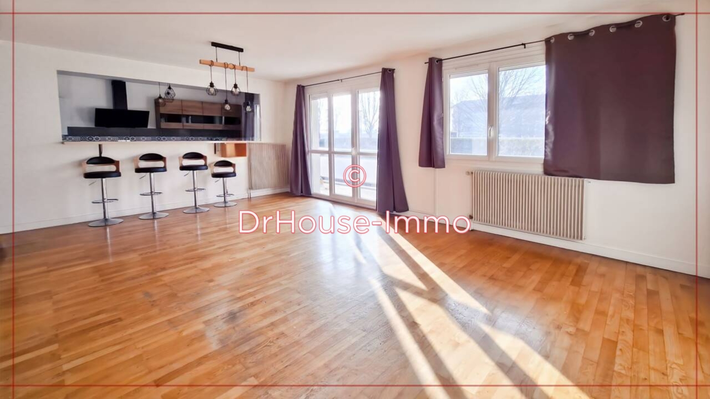 Appartement 3 pièces de 78 m² - Villefranche-sur-Saône (69400)