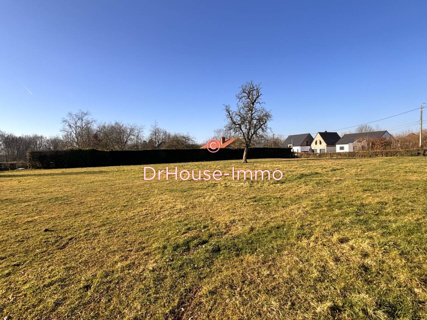 Terrain de 2 752 m² - La Longueville (59570)