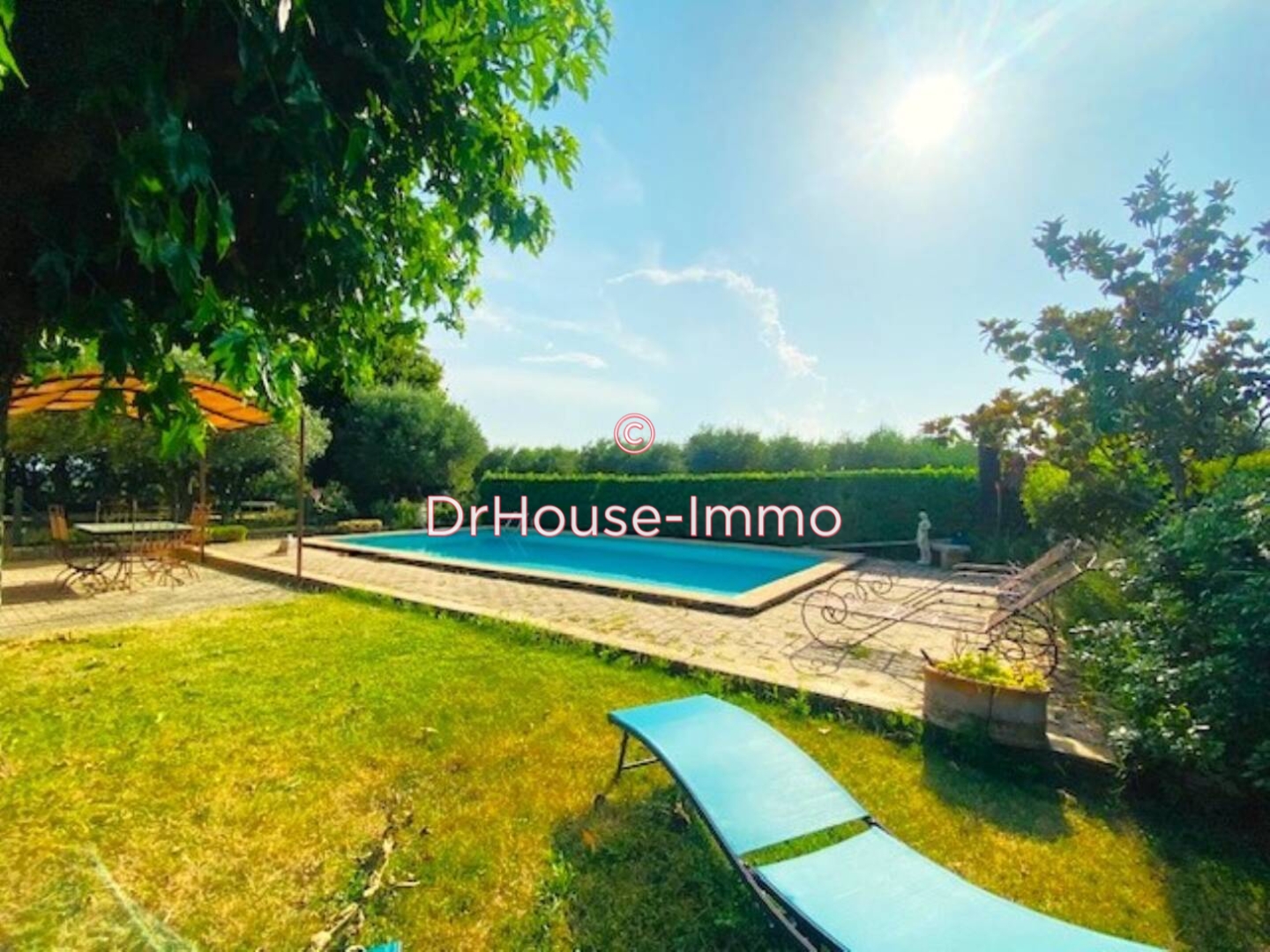 Maison 6 pièces de 140 m² - Montaren-et-Saint-Médiers (30700)