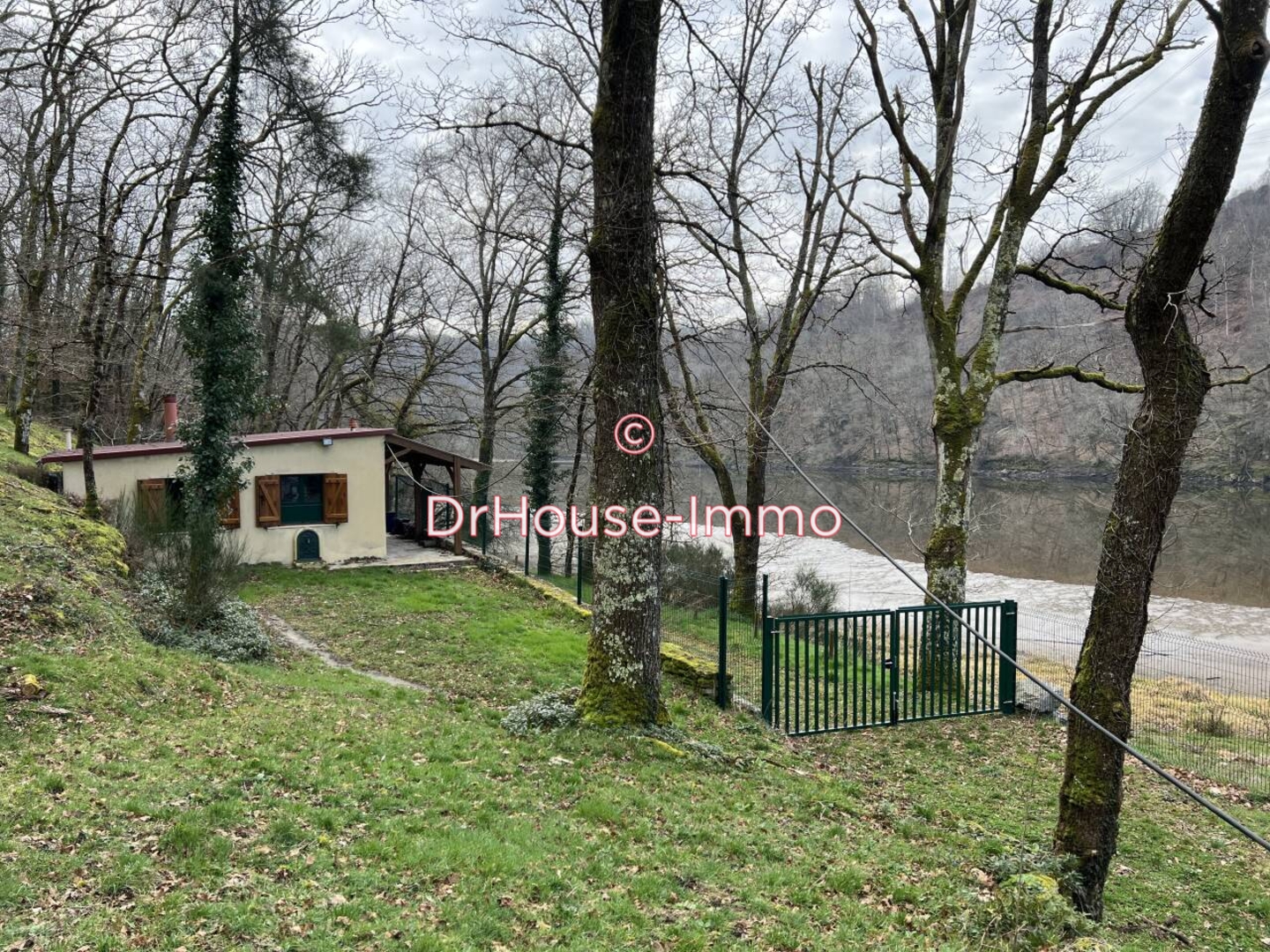 Maison 2 pièces de 35 m² - Éguzon-Chantôme (36270)