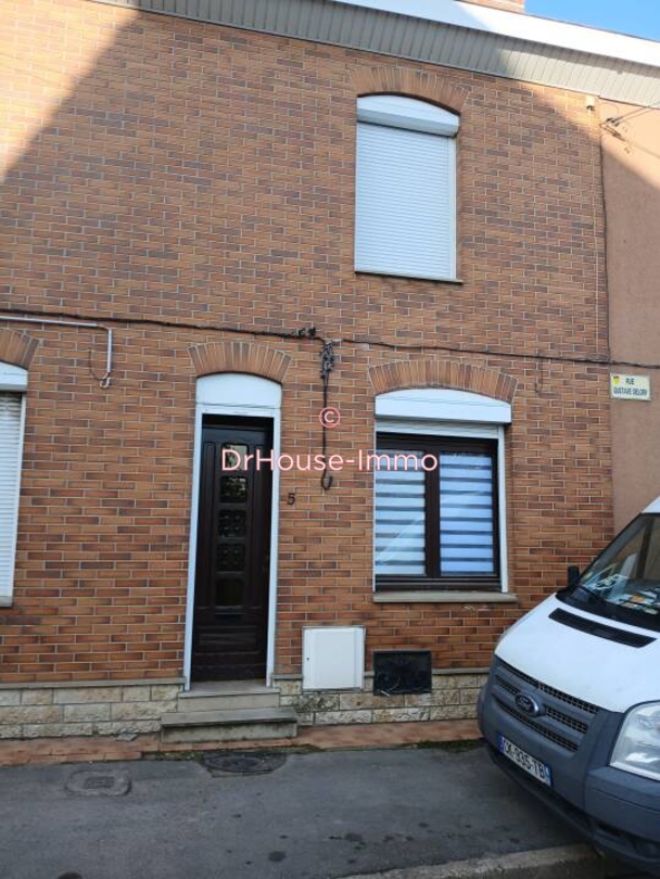 Maison 4 pièces de 94 m² - Douvrin (62138)