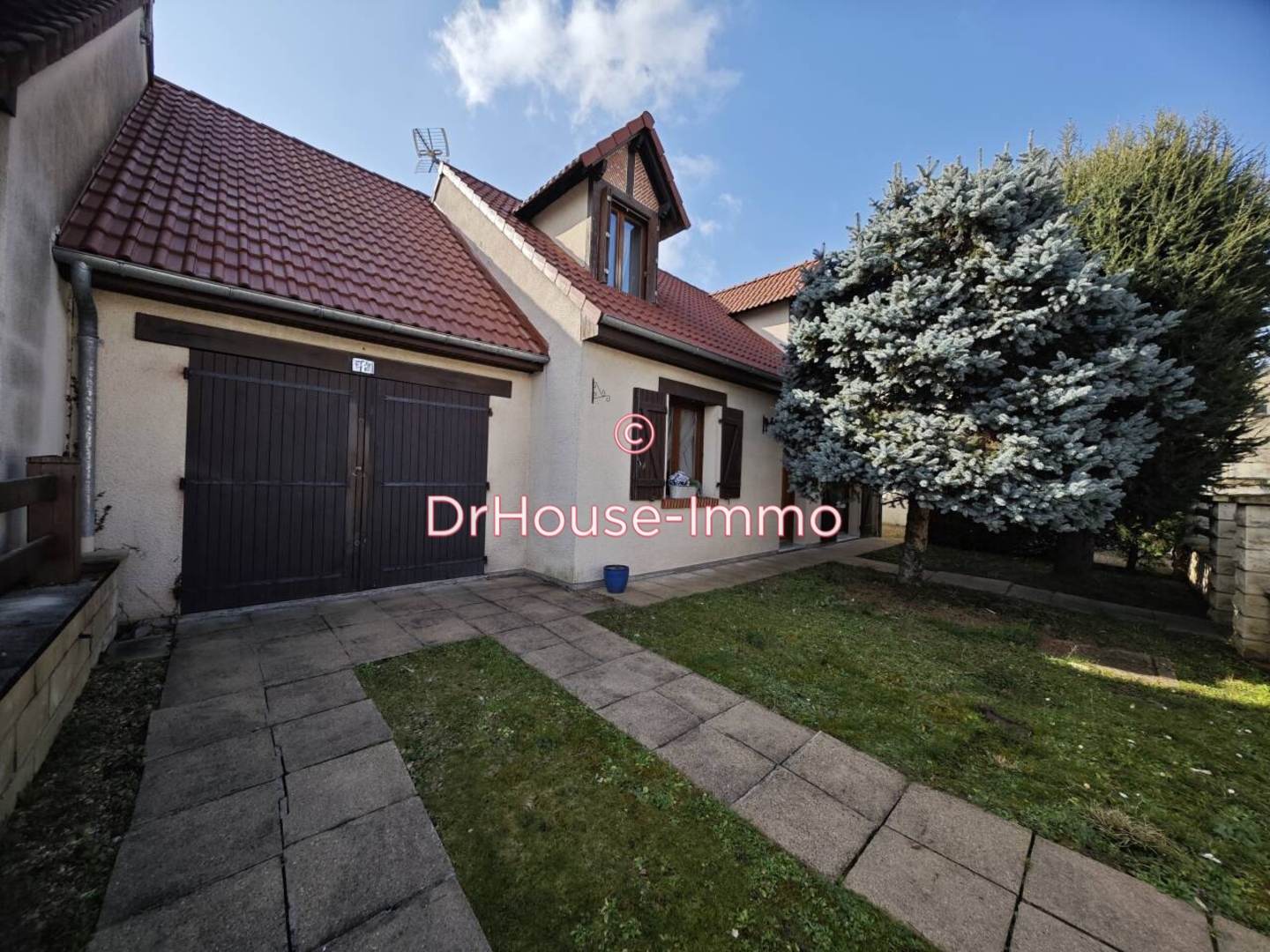 Maison 5 pièces de 96 m² - Orléans (45100)