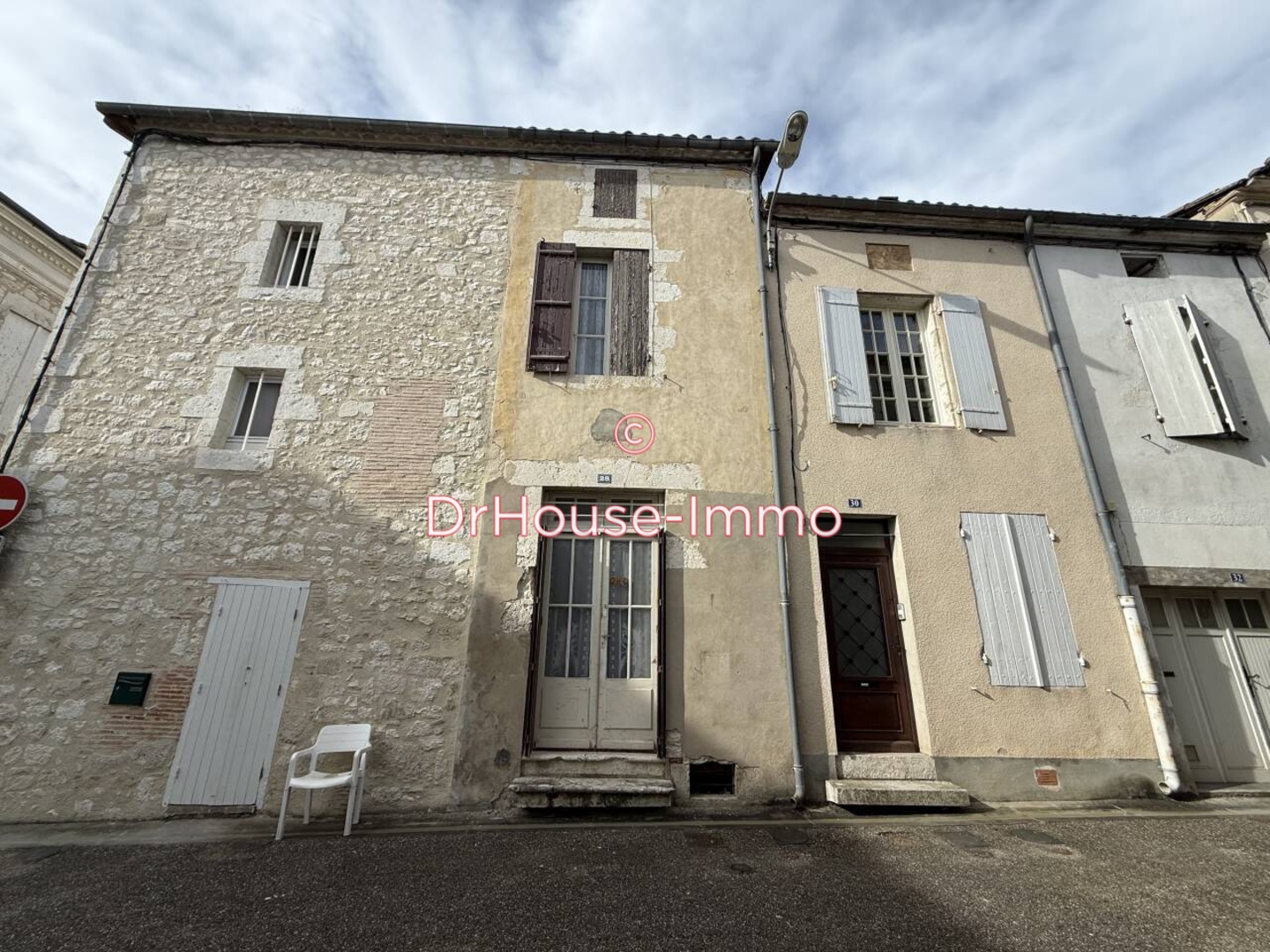 Maison 6 pièces de 138 m² - Castillonnès (47330)