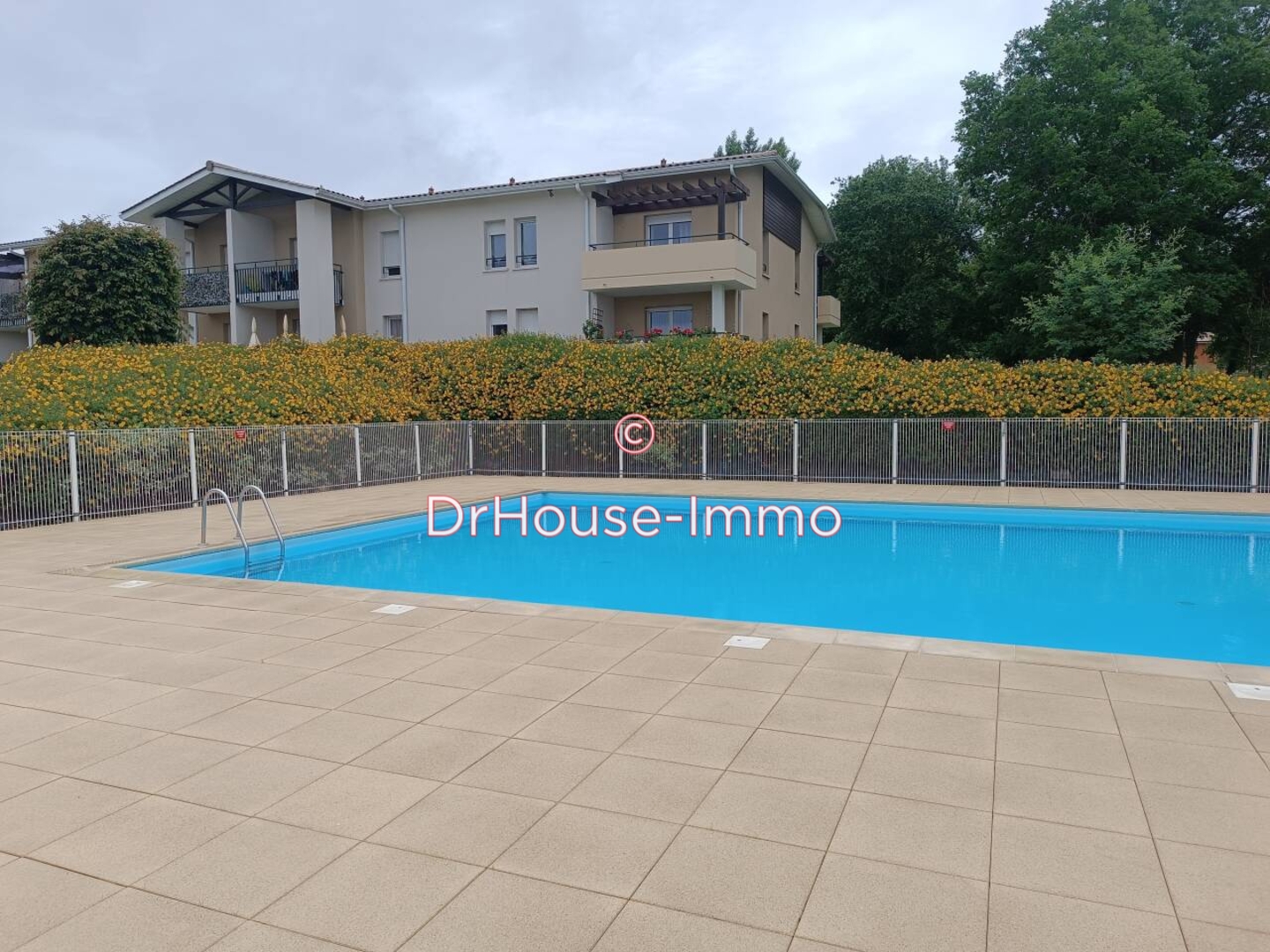 Appartement 2 pièces de 37 m² - Saint-Yzan-de-Soudiac (33920)