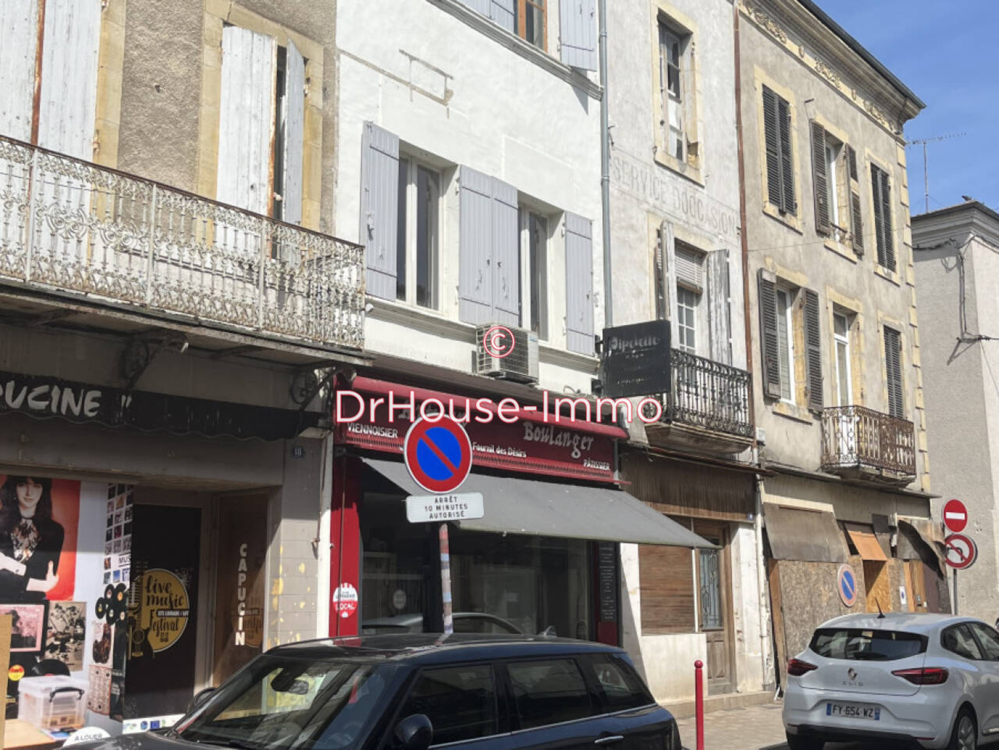 Immeuble 12 pièces de 400 m² - Sainte-Livrade-sur-Lot (47110)