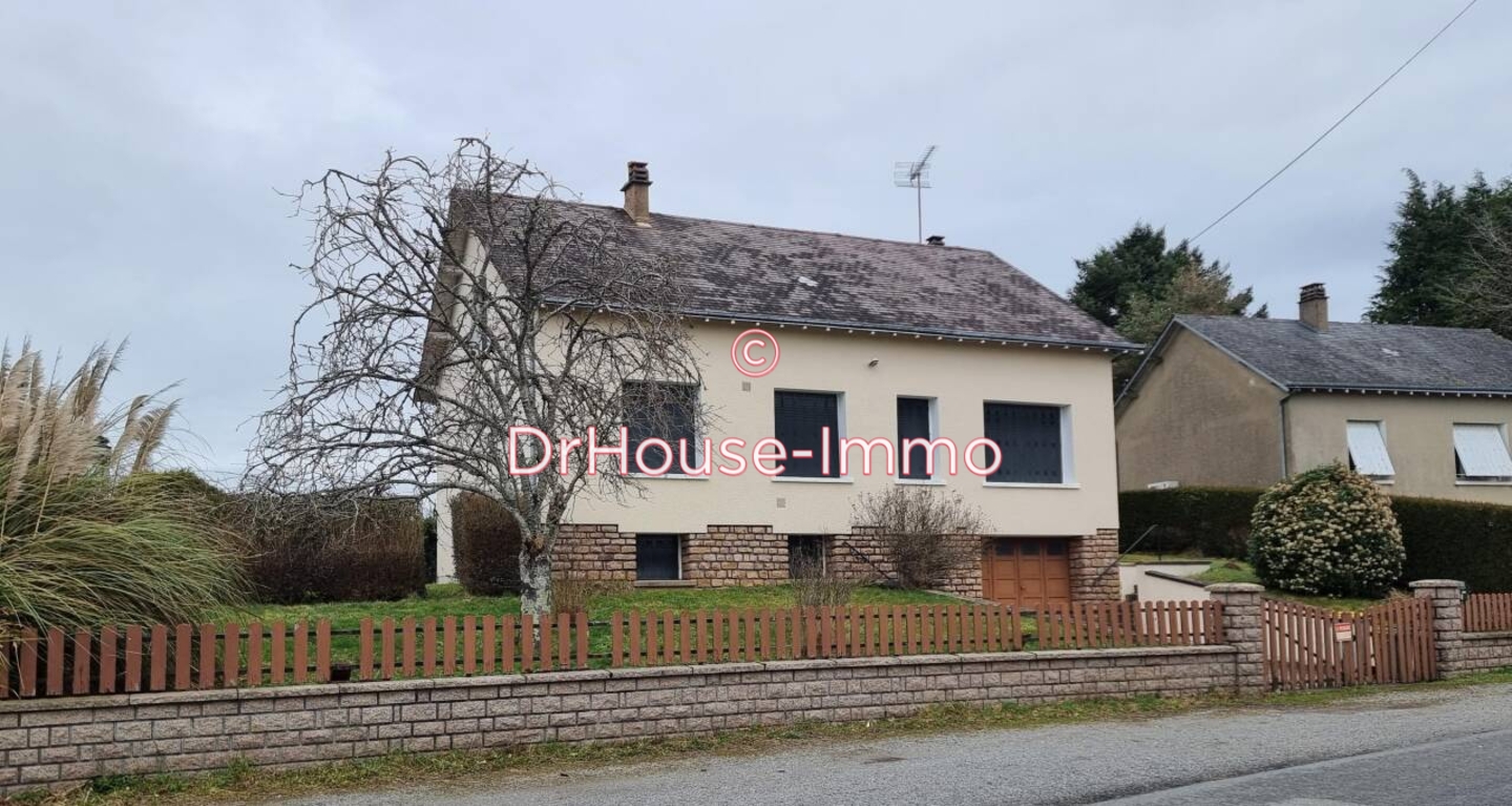 Maison 4 pièces de 88 m² - Aigurande (36140)