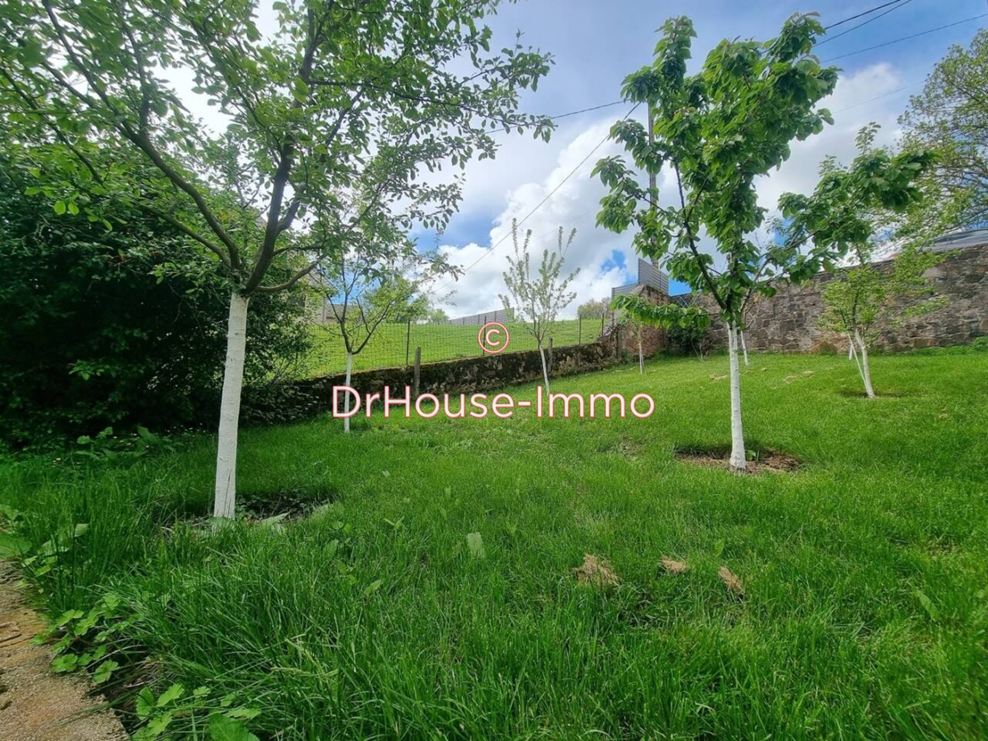 Maison 5 pièces de 117 m² - Pont-de-Salars (12290)