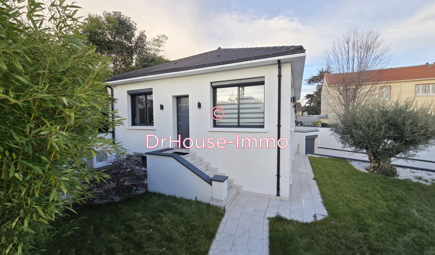 Maison 5 pièces de 138 m² - Saint-Maur-des-Fossés (94100)