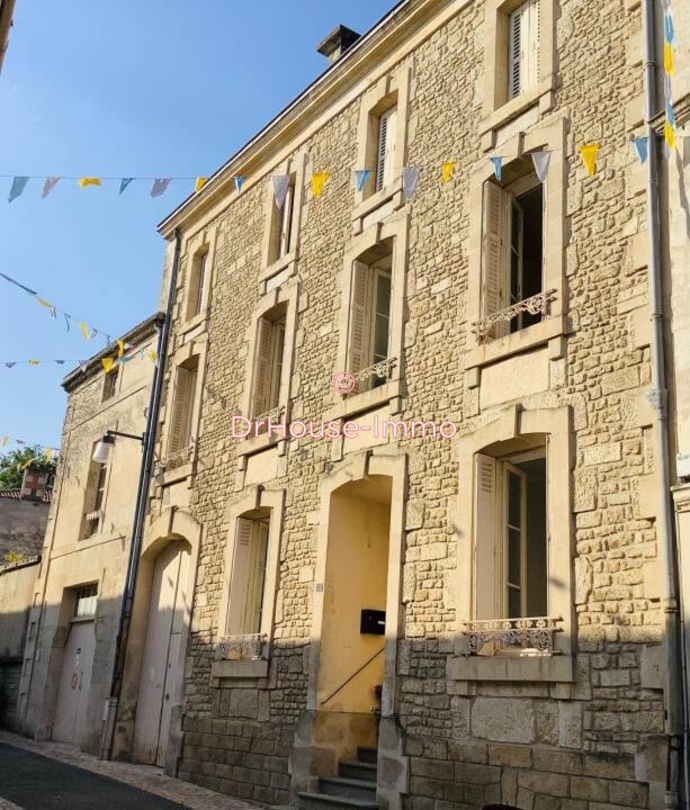 Maison 7 pièces de 130 m² - Coulonges-sur-l'Autize (79160)