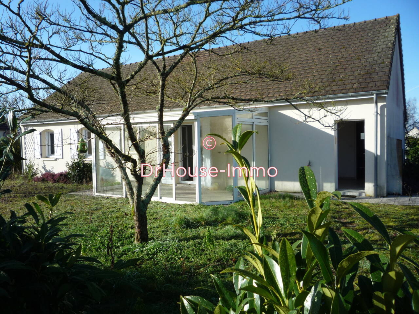 Maison 5 pièces de 100 m² - Savigné-sur-Lathan (37340)