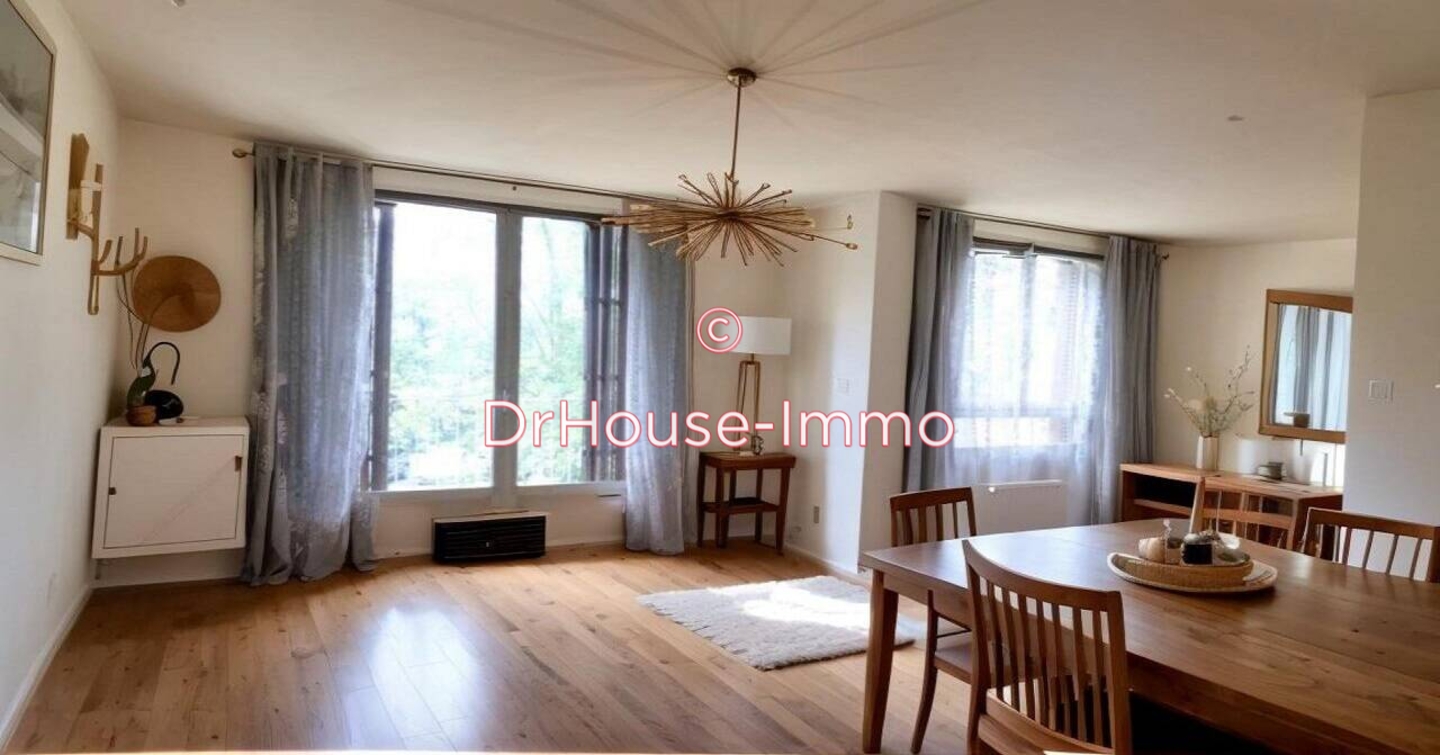 Appartement 4 pièces de 81 m² - Champigny-sur-Marne (94500)