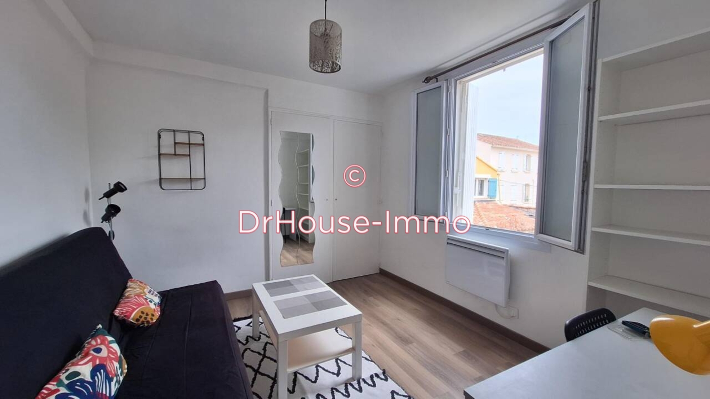 Appartement 1 pièce de 20 m² - Toulon (83000)