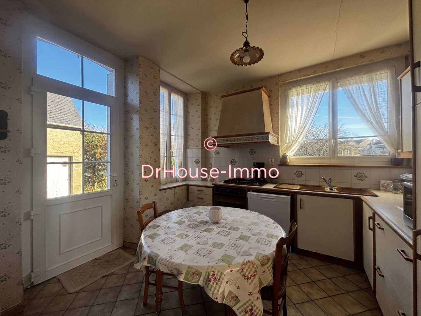 Maison 7 pièces de 156 m² - Vibraye (72320)