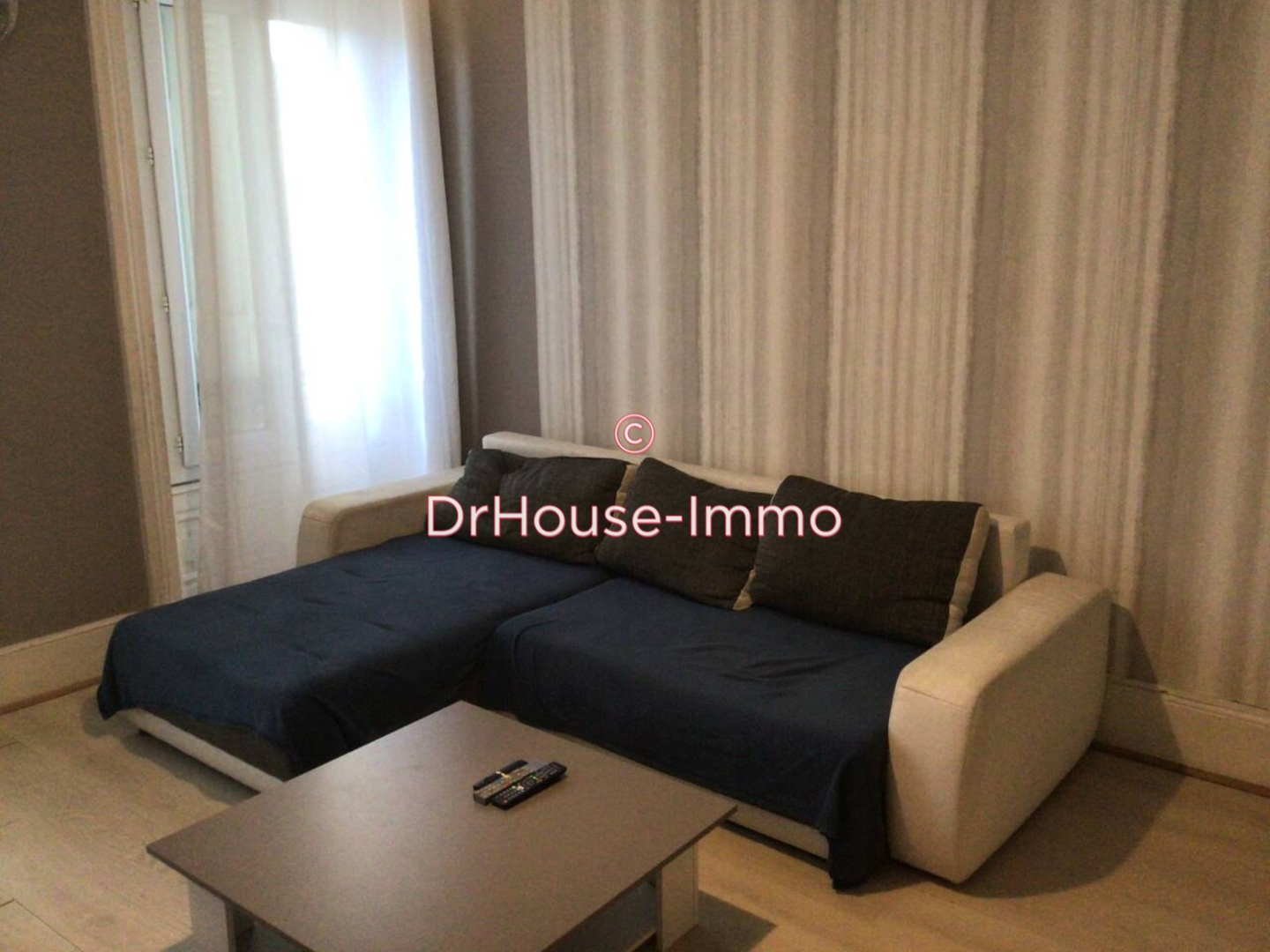Appartement 3 pièces de 65 m² - Le Chambon-Feugerolles (42500)