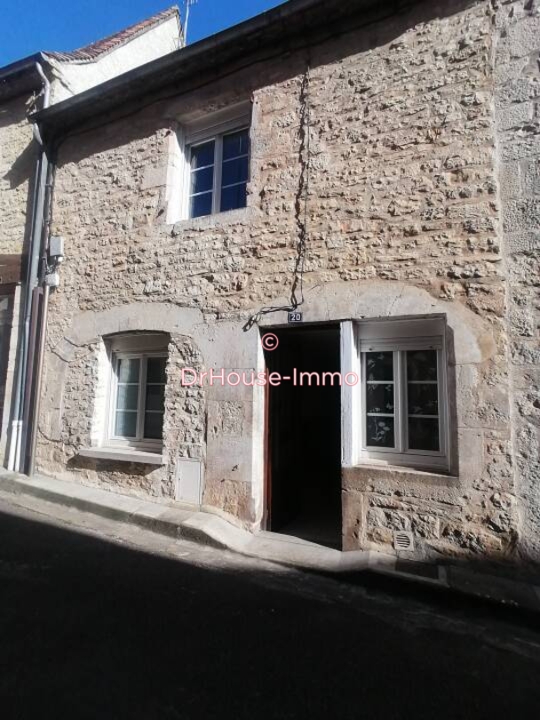 Maison 3 pièces de 70 m² - Gramat (46500)