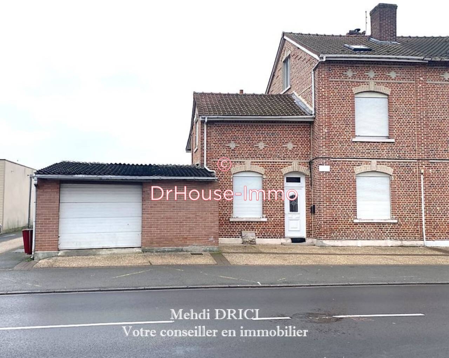 Maison 8 pièces de 177 m² - Courcelles-lès-Lens (62970)
