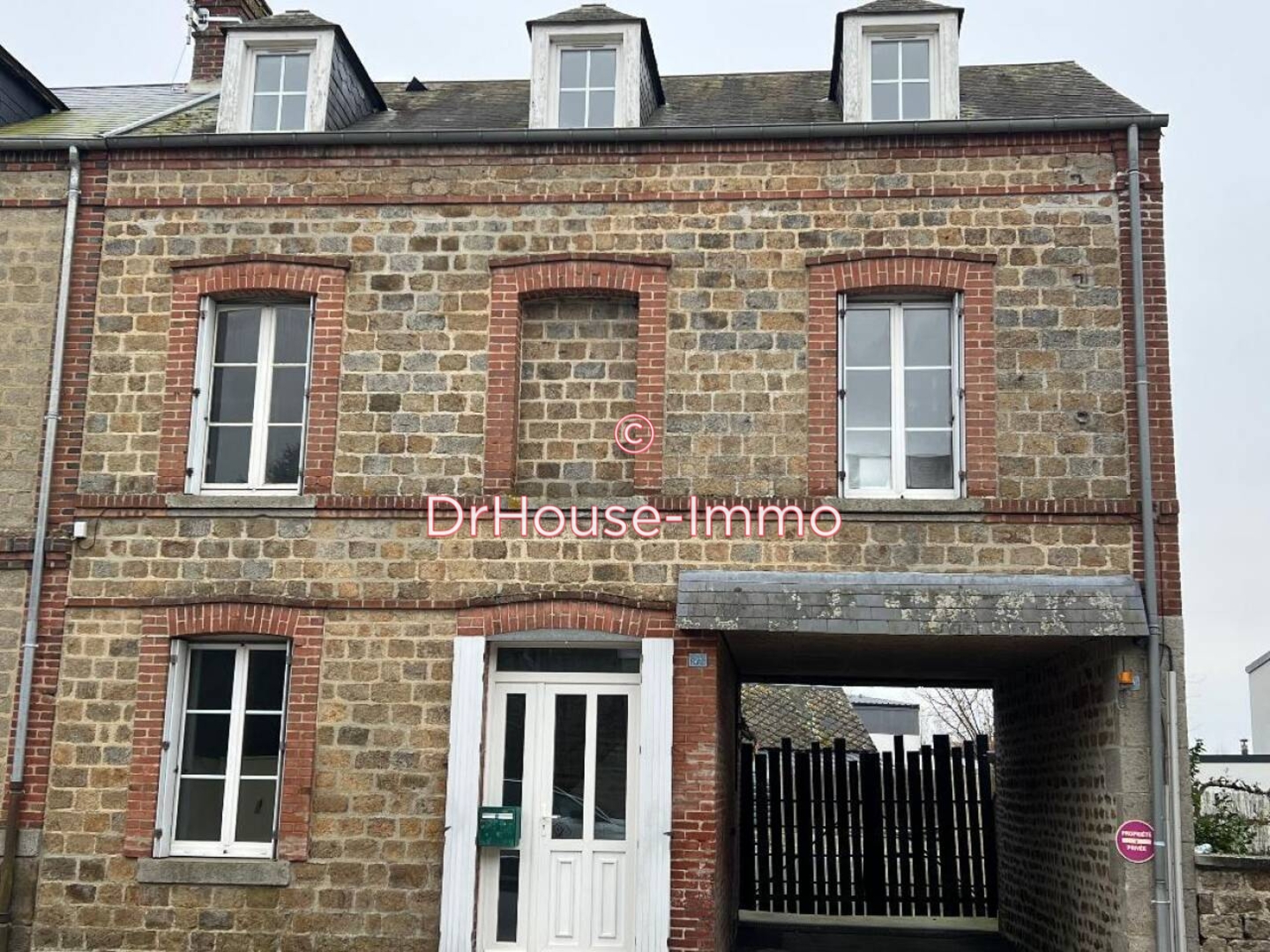 Maison 5 pièces de 79 m² - Briouze (61220)