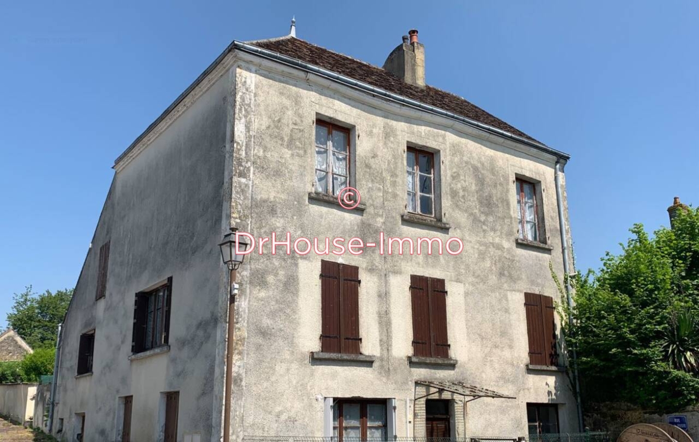 Maison 8 pièces de 119 m² - La Chapelle-Souëf (61130)