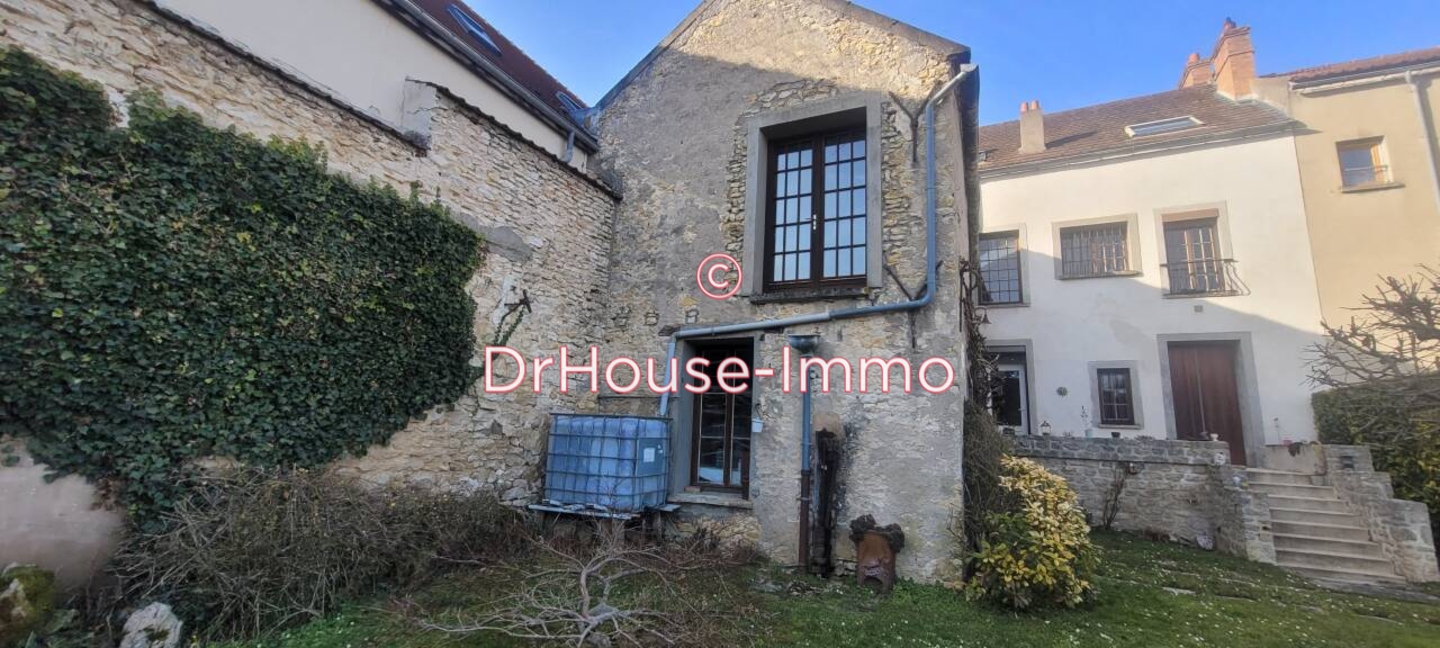 Maison 6 pièces de 195 m² - Malesherbes (45330)