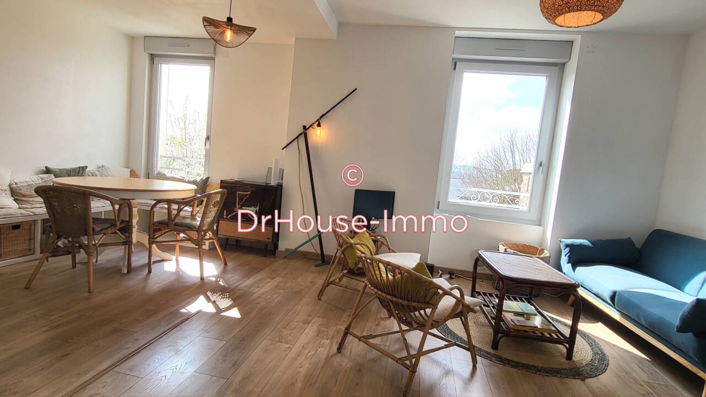 Maison 5 pièces de 107 m² - Montjean-sur-Loire (49570)