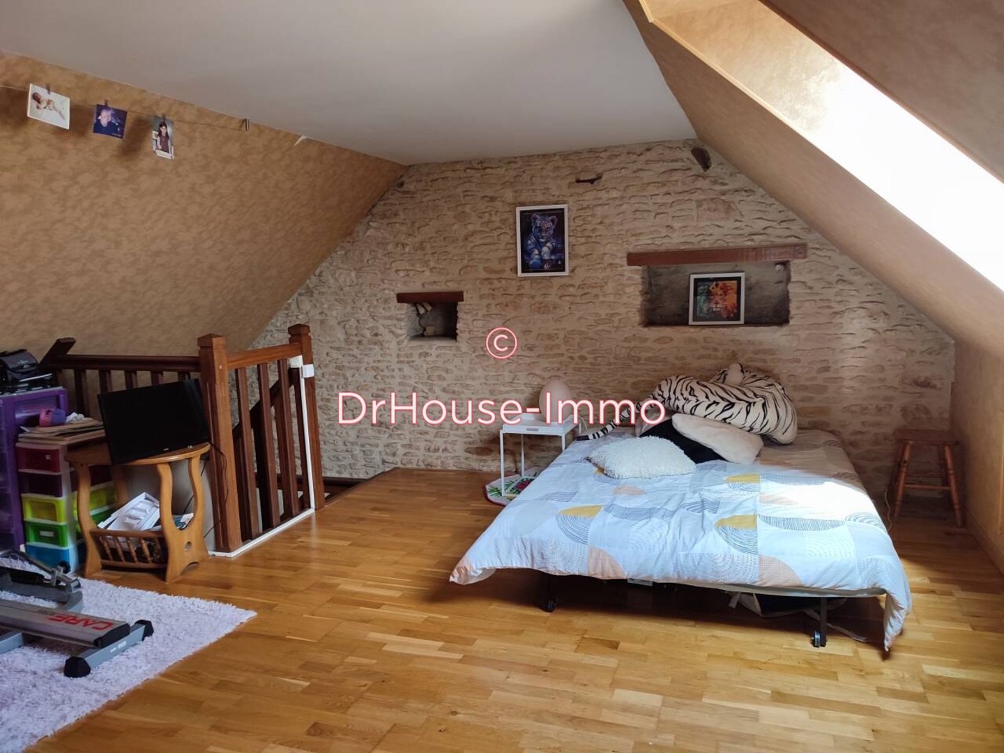 Maison 5 pièces de 74 m² - Basly (14610)
