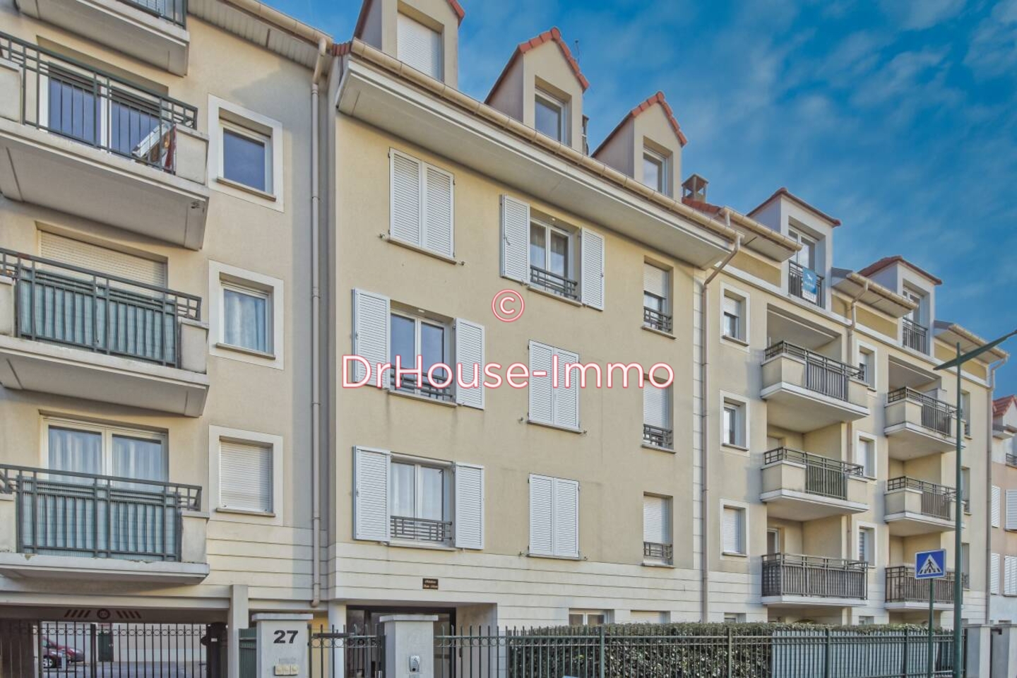 Appartement 3 pièces de 55 m² - Mantes-la-Ville (78711)