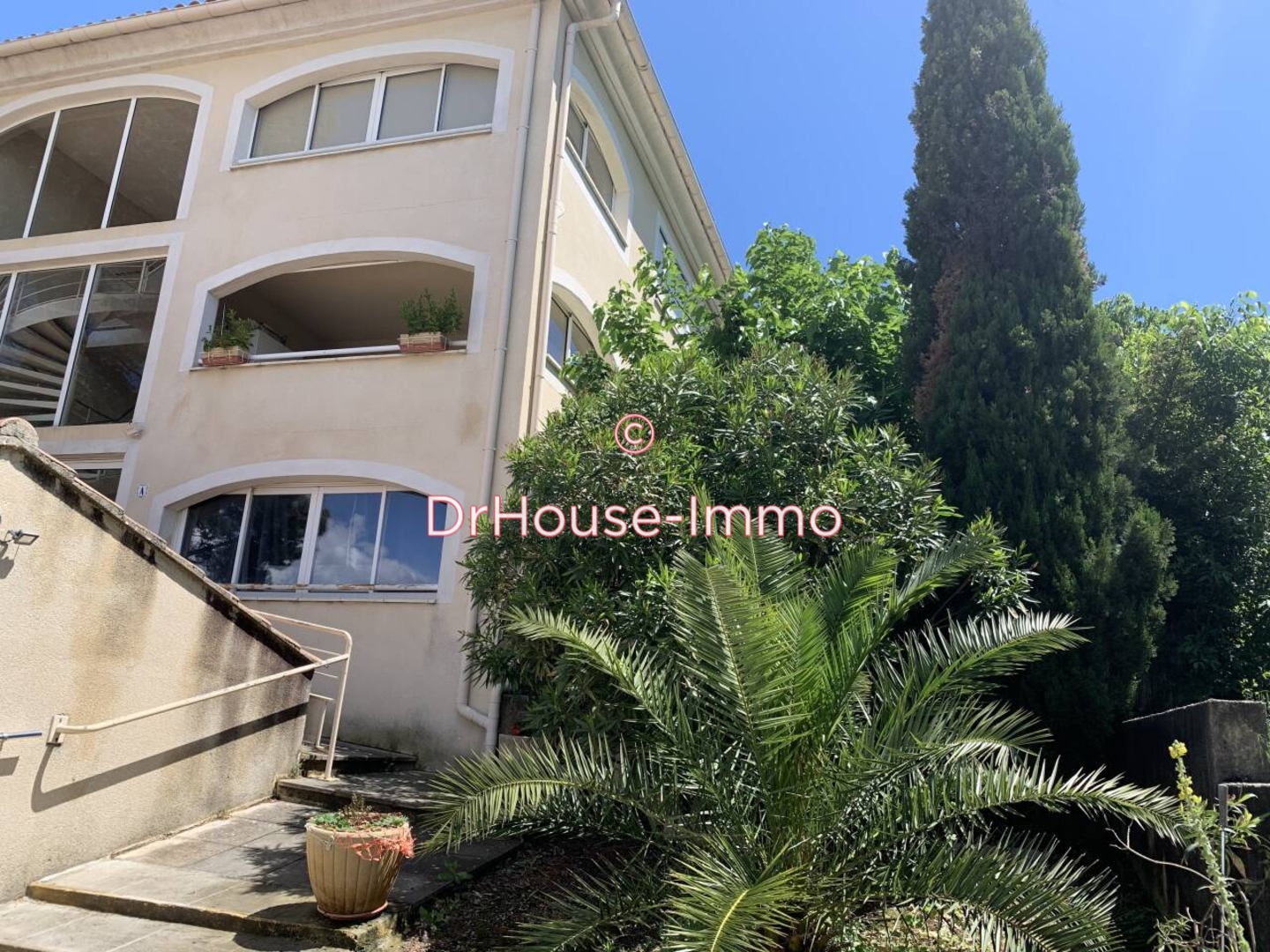 Appartement 4 pièces de 89 m² - Bagnols-sur-Cèze (30200)