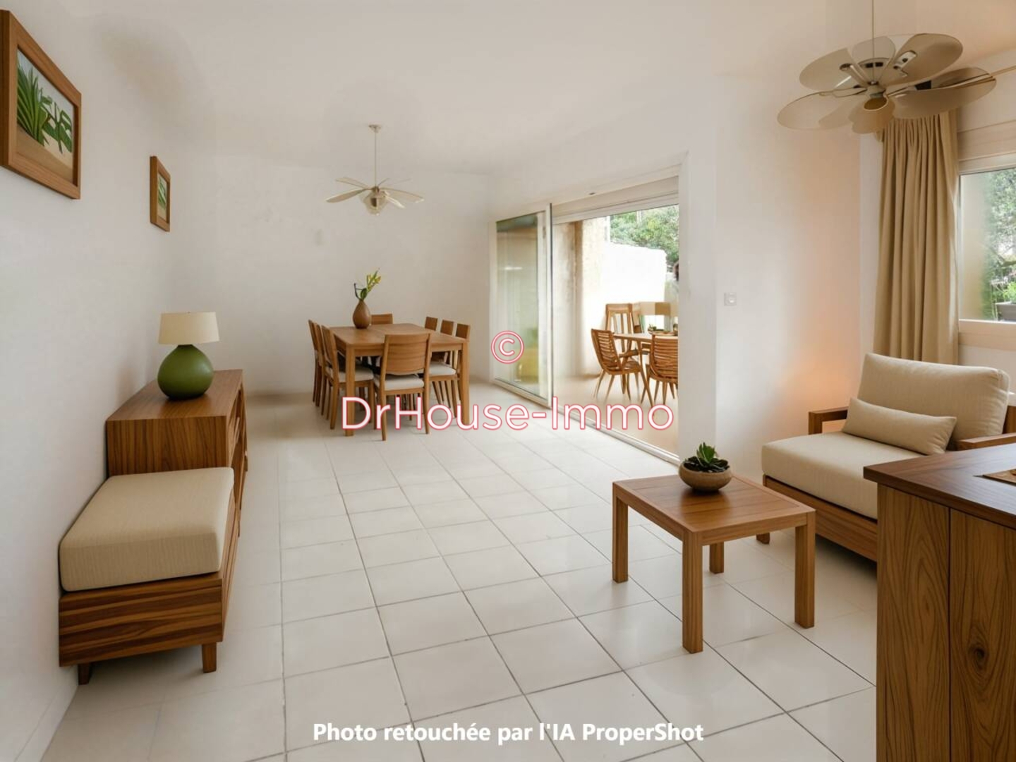 Maison 4 pièces de 84 m² - Nîmes (30000)