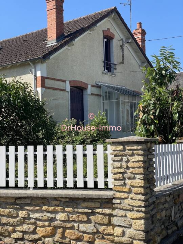 Maison 4 pièces de 90 m² - Vierzon (18100)