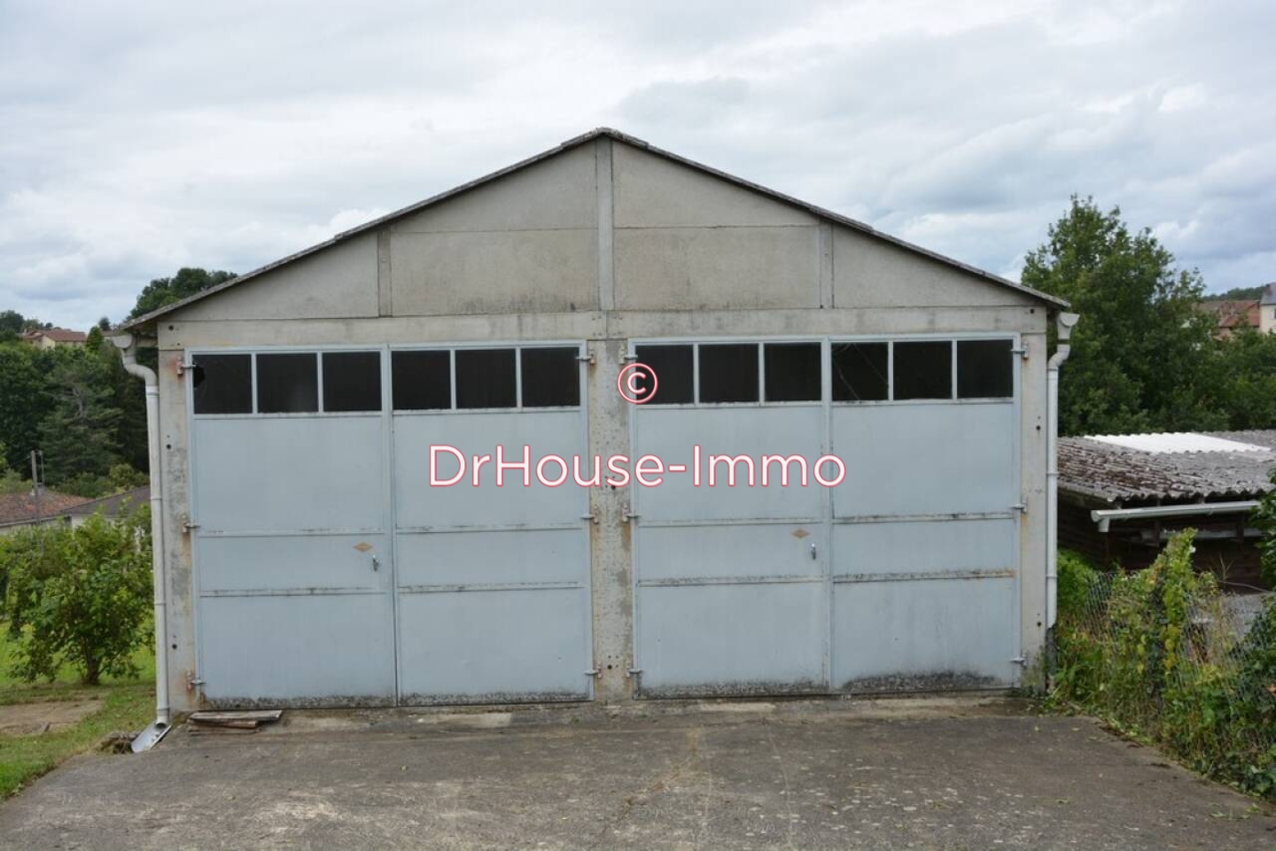 Terrain de 1 088 m² - Aixe-sur-Vienne (87700)