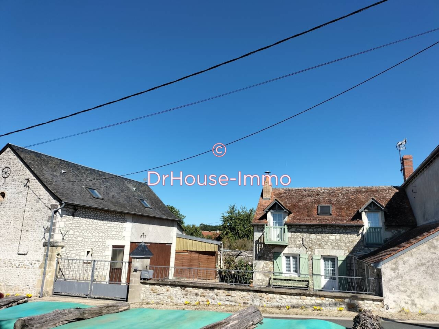 Maison 6 pièces de 90 m² - Les Ormes (86220)