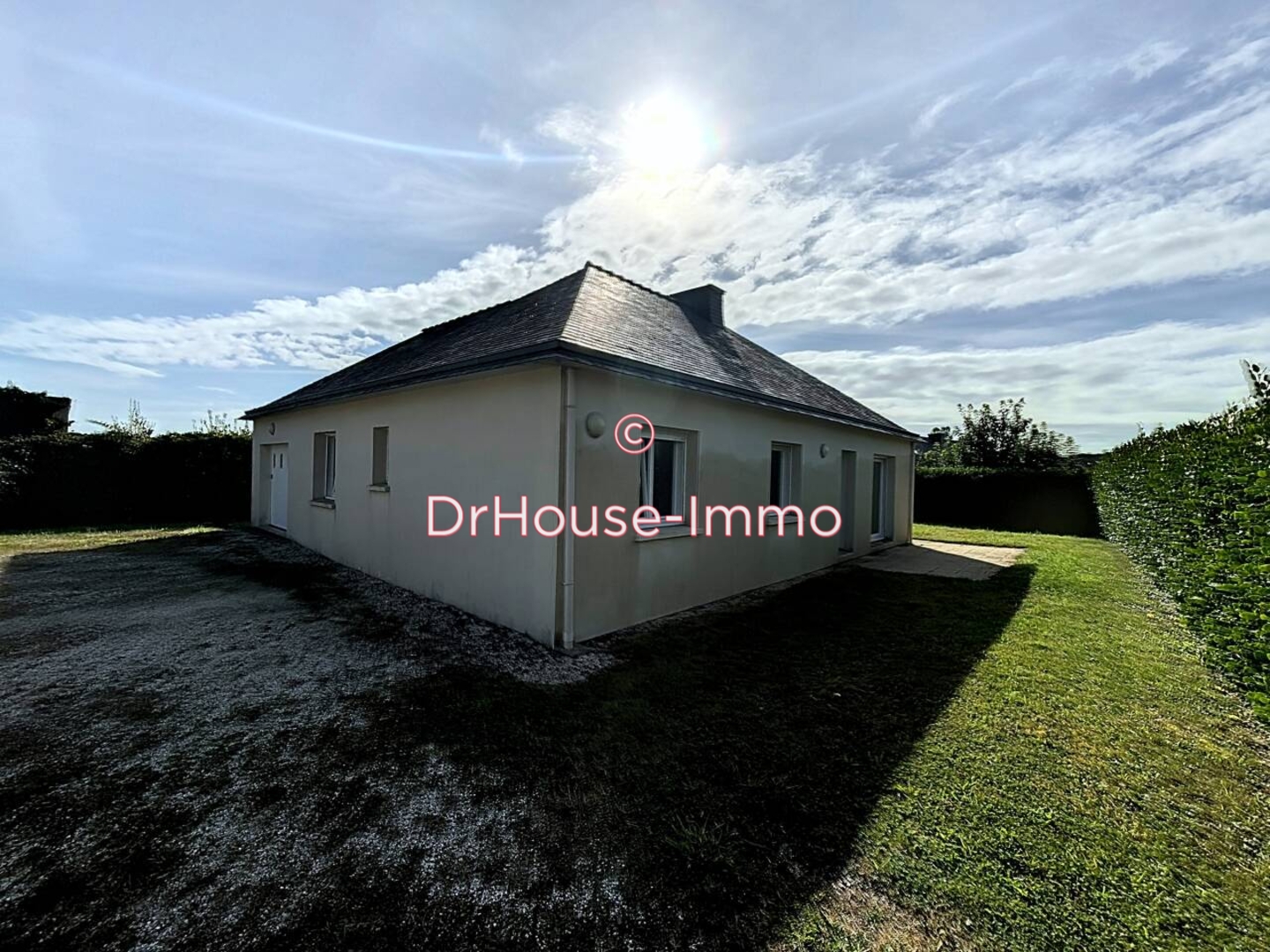 Maison 5 pièces de 91 m² - Guissény (29880)