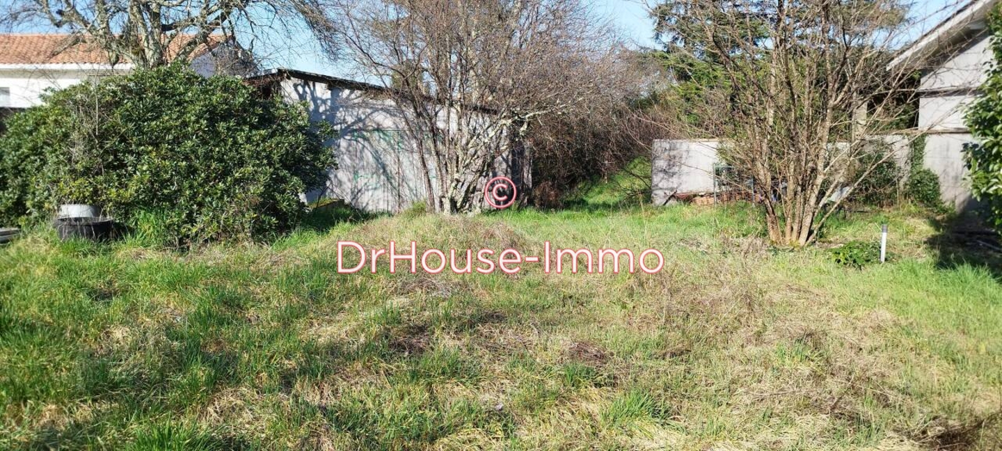 Terrain de 1 940 m² - Blanquefort (33290)
