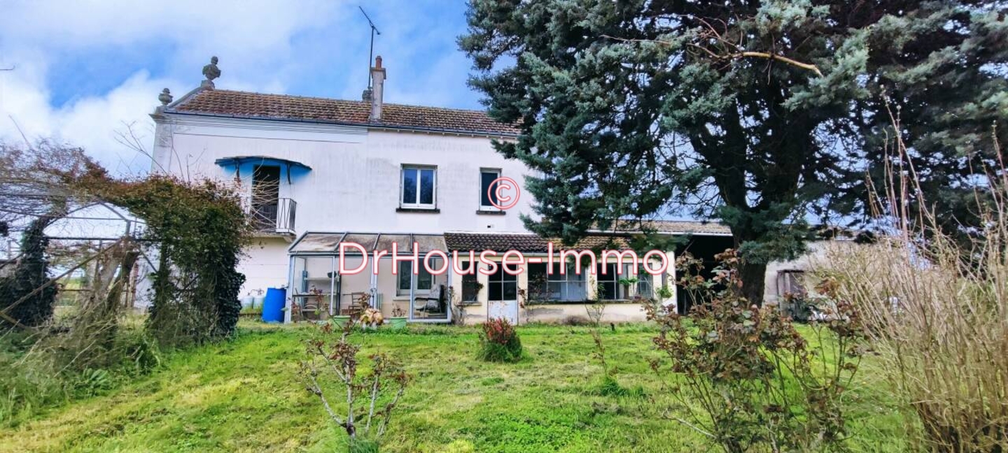 Maison 3 pièces de 66 m² - Saint-Sauveur (86100)