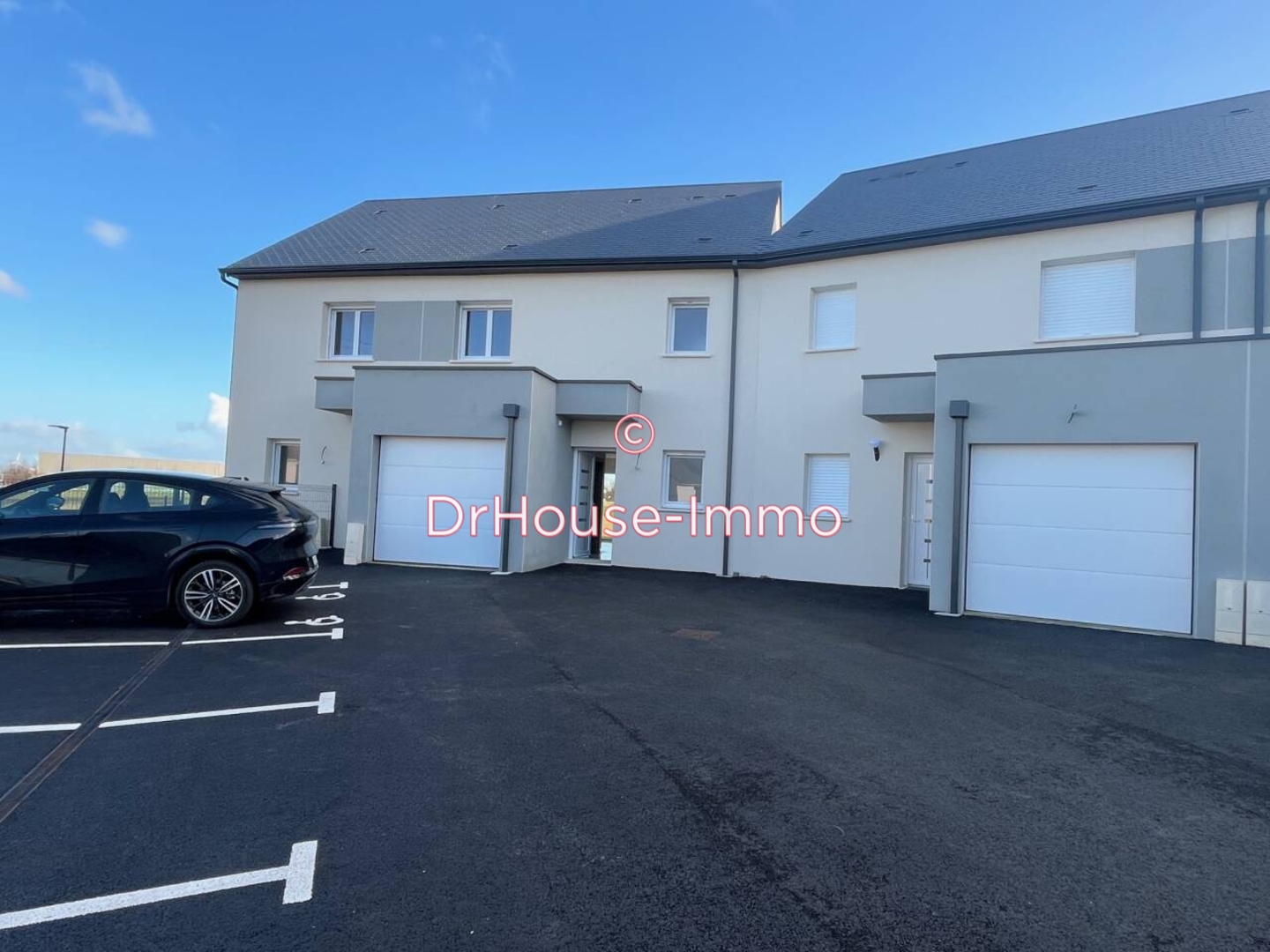 Maison 4 pièces de 93 m² - Hubert-Folie (14540)