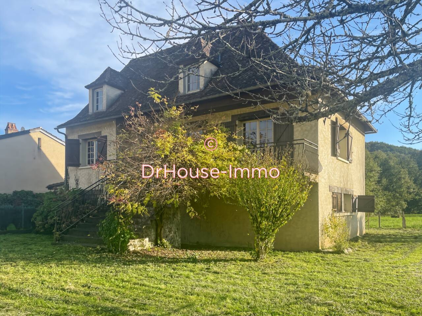 Maison 5 pièces de 120 m² - Gagnac-sur-Cère (46130)