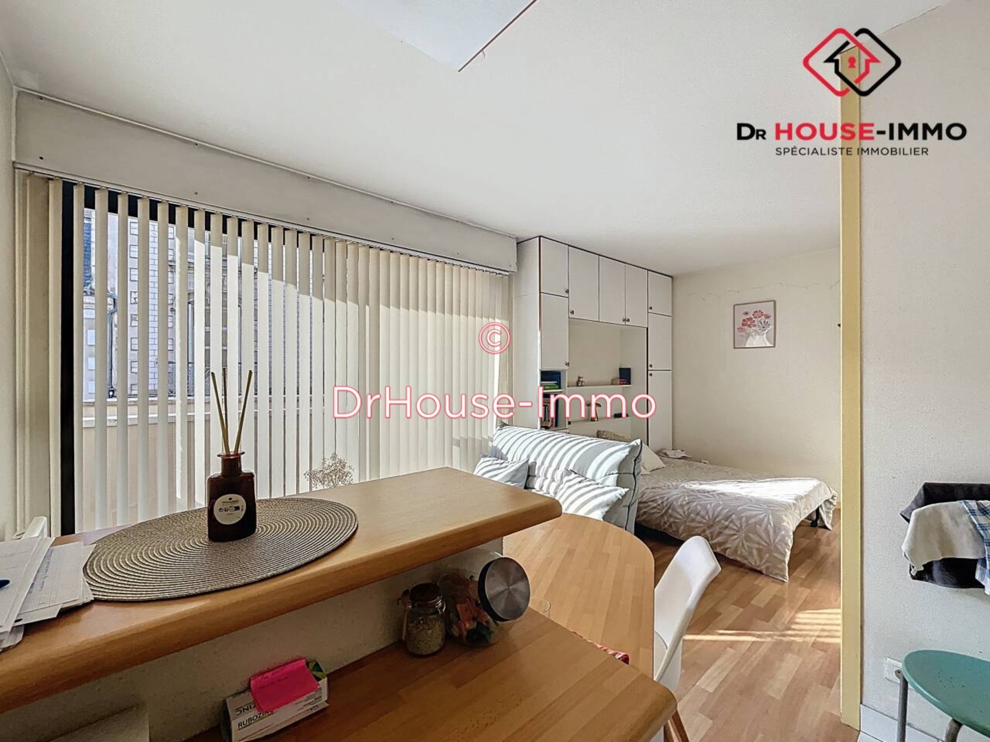 Appartement 1 pièce de 27 m² - Périgueux (24000)